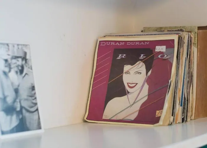 Διαμέρισμα Beautiful 2 Bed Rose St *