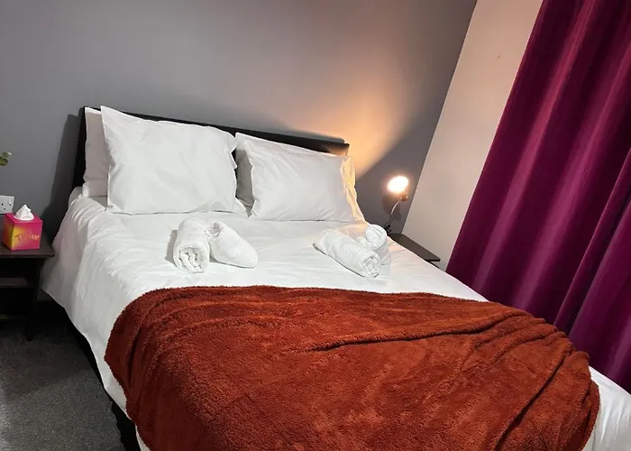 Apartamento Radiant Homes 2 Bedrooms 2 Bathrooms Free Parking *