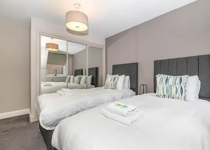 Bright And Duplex In Centre * Glasgow