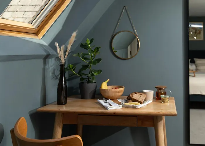 Celentano's Restaurant With 3*