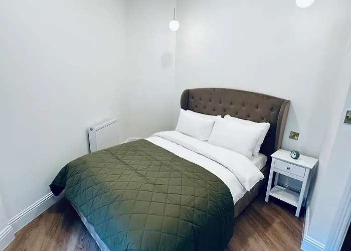 Royal Chambers Serviced Apartamento *