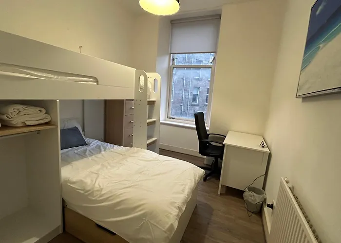 2b Near Sec, Ovo Hydro & Centre