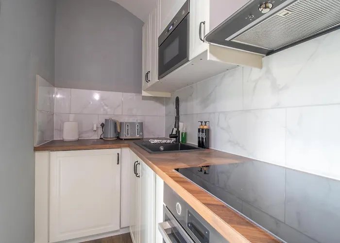 The Blue Nile Hillhead - Pass The Keys Appartement