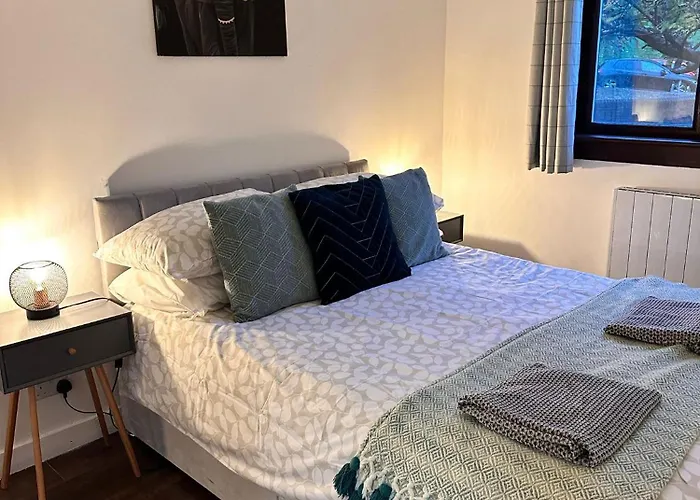 Brightcentral With Parking Apartamento *