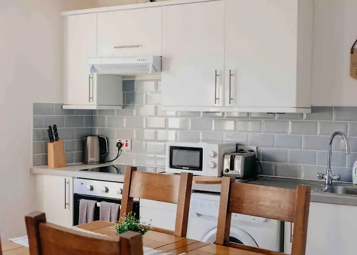 - 1 Bedroom * Glasgow