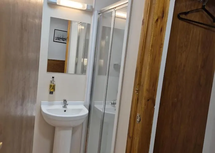 Douglas 3* グラスゴー