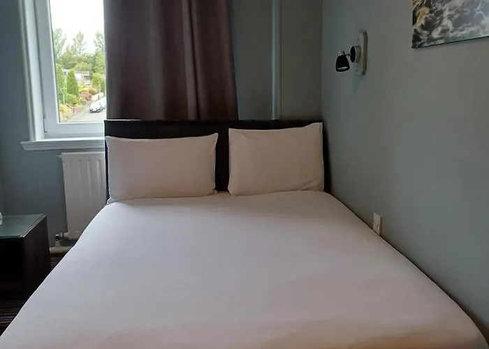 Kings Park Hotel Glasgow