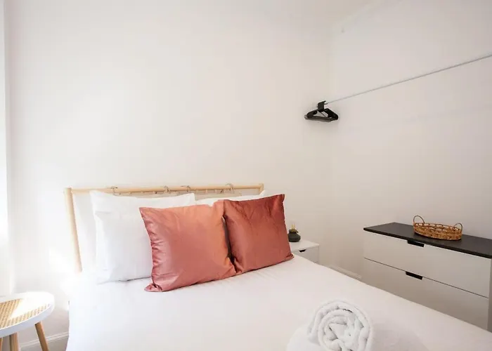 Stunning Flat In West End Location Glasgow