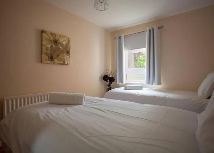 Homely Flat Close To Centre With Free Parking Lejlighed Glasgow