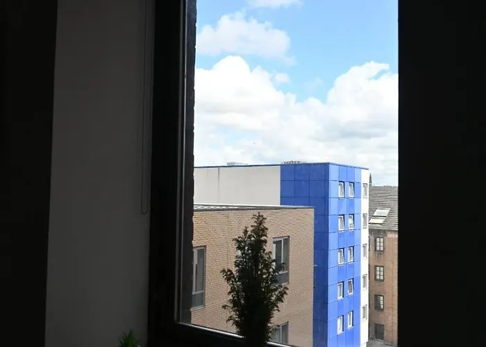 Stunning Centre Duplex Apartman *