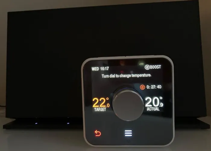 The Art Flat Woodlands غلاسغو