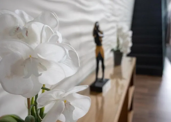 Stunning 3 Bed Penthouse In West End Appartement Glasgow