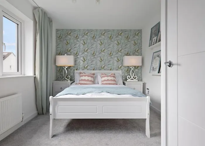 3bdr House By Vista Short Lets & Serviced Scotland With Driveway Parking And Ps4 Apartman Glasgow