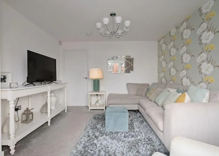 3bdr House By Vista Short Lets & Serviced Scotland With Driveway Parking And Ps4