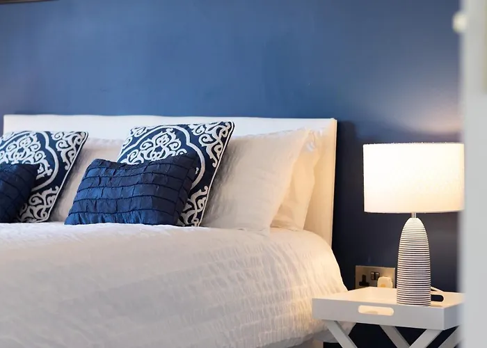 Вилла Extravagant 6 Bed Victorian Townhouse With Hot Tub Глазго