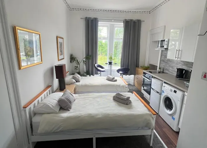 North-west Aparthotel *