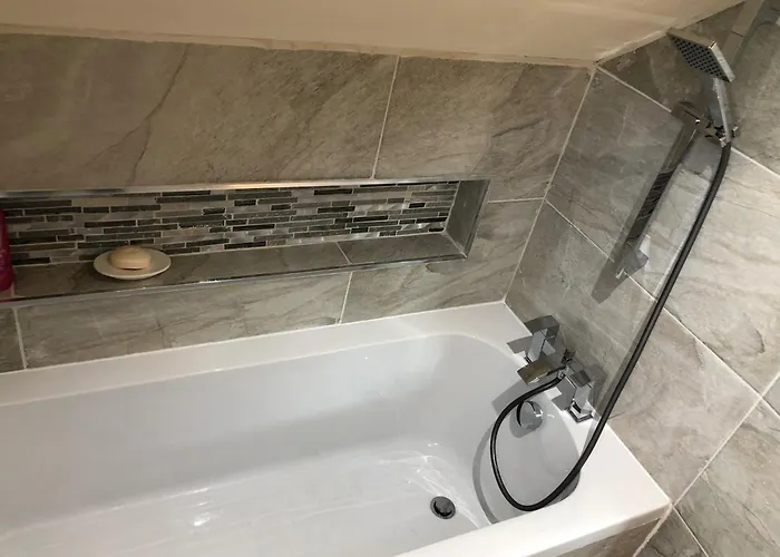 Dom wakacyjny 2-bed Sleeps 4 10 Mins To Centre Glasgow