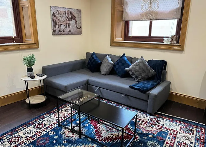 2-bed Sleeps 4 10 Mins To Centre Glasgow