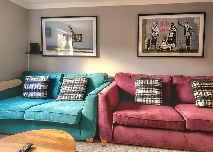 Vakantiehuis Cosy 4 Bedroom In - Free Parking