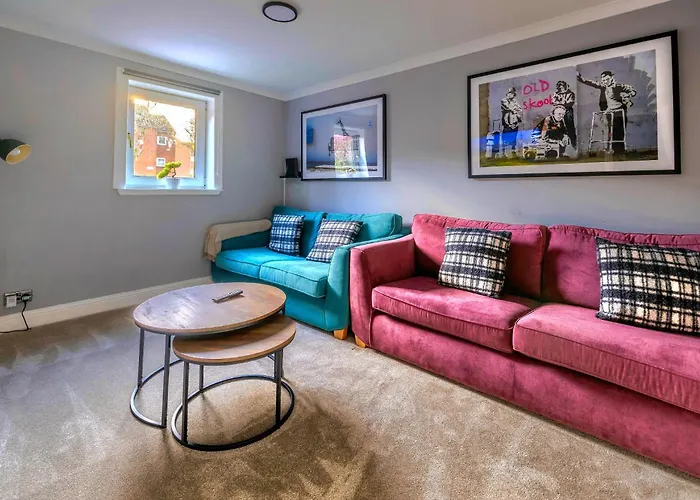 Vakantiehuis Cosy 4 Bedroom In - Free Parking