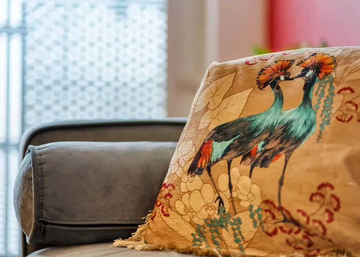 Modern 2 Bed Flat With Free Parking Apartment Glasgow