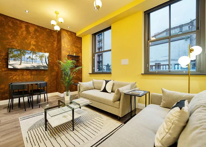 Grand Station 2 Bed A1 *