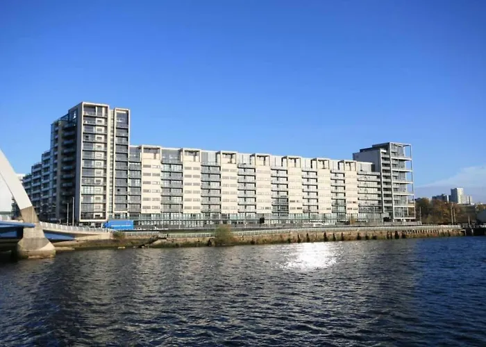 公寓 With River View Next To Hydro