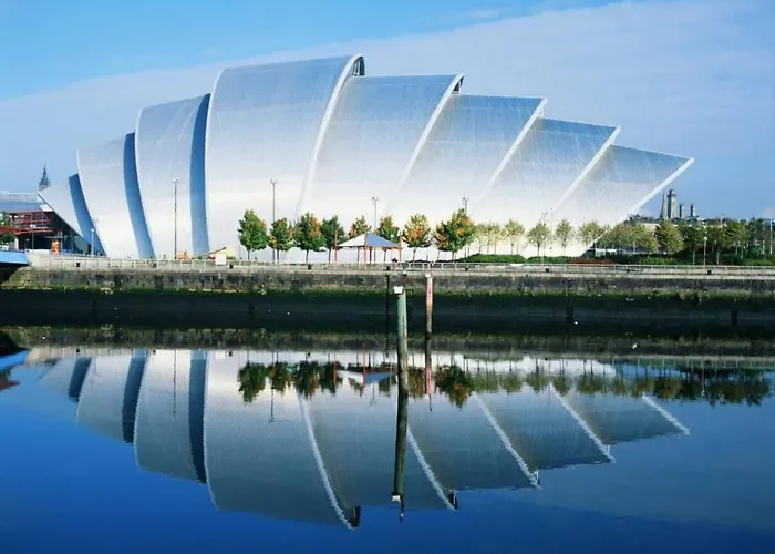 With River View Next To Hydro