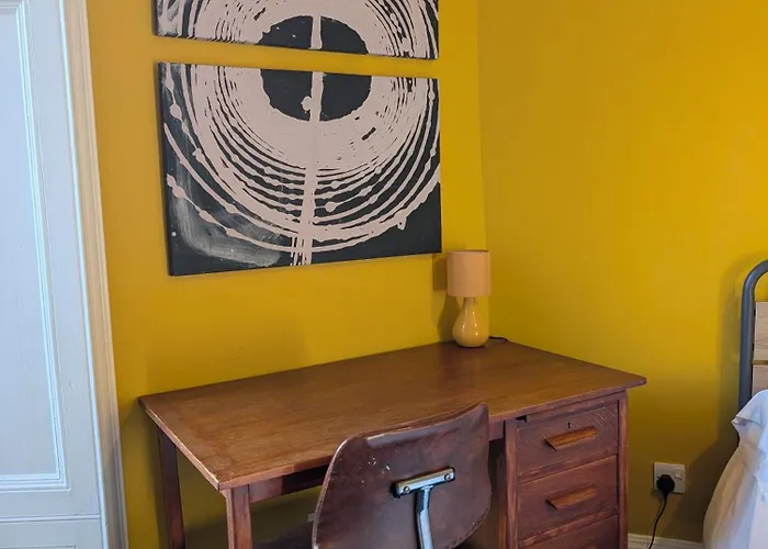 Dajshshb * Глазго