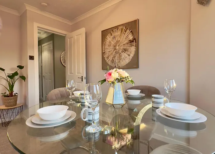 Chic & Cozy 2-bed Flat In - Free Parking Appartamento *