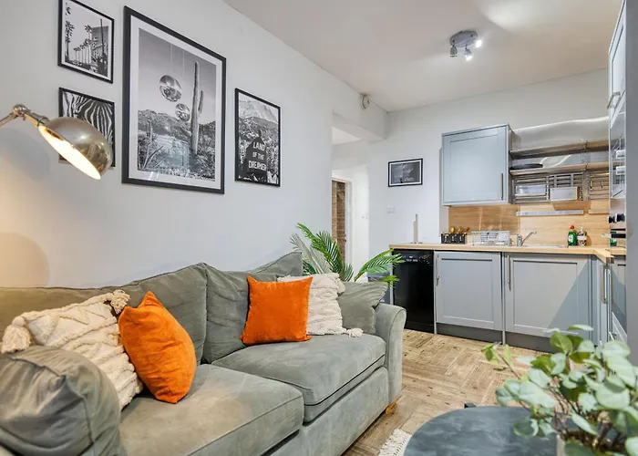 Spacious 4 Bedroom Near West End Apartamento Glasgow