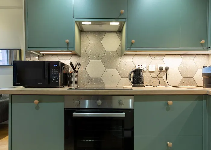 Quiet Centre, King & Sofa Bed Glasgow