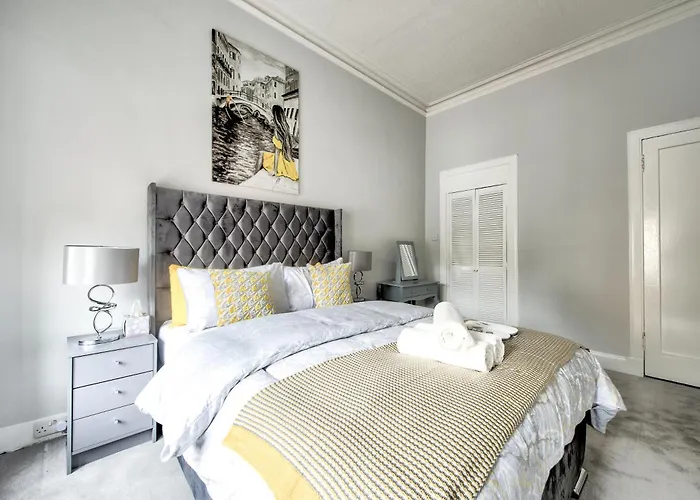 Διαμέρισμα Two Bed Stylish In Heart Of West End