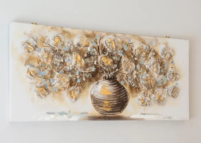 Two Bed Stylish In Heart Of West End