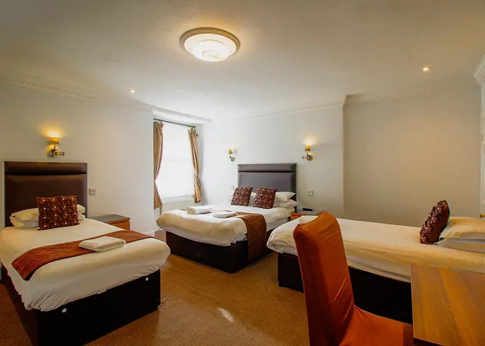Sandyford Hotel 3*