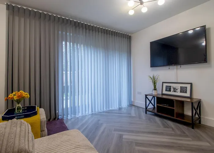 Fabulous Festival Park Private Parking Garden - Pass The Keys Casa vacanze Glasgow