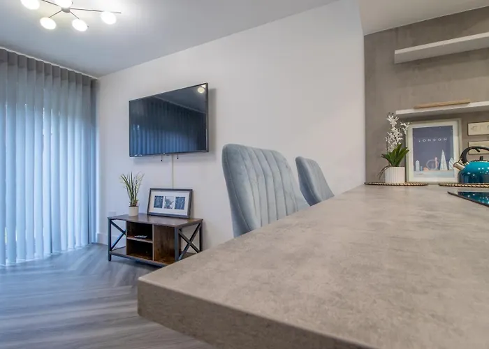 Fabulous Festival Park Private Parking Garden - Pass The Keys Glasgow