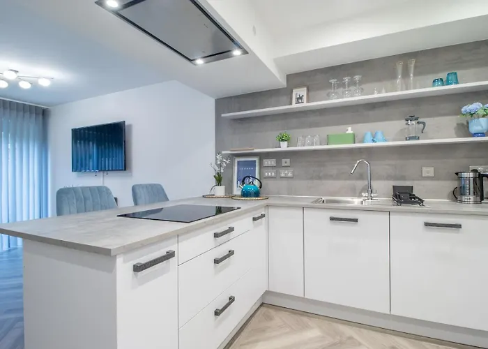 Fabulous Festival Park Private Parking Garden - Pass The Keys