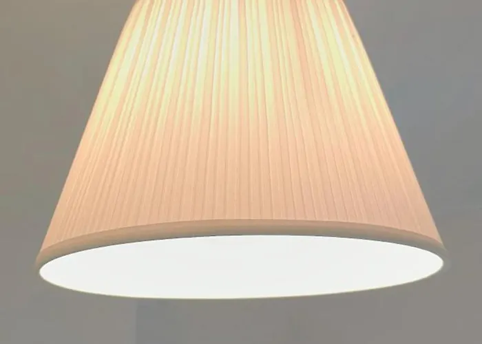 - Beautiful Two Bedroom House In & Free Parking 格拉斯哥