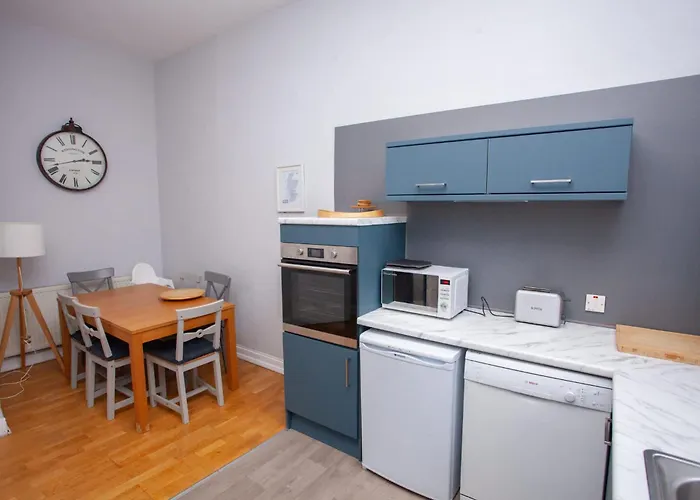 Newly Renovated Flat In Trendy Finnieston Διαμέρισμα