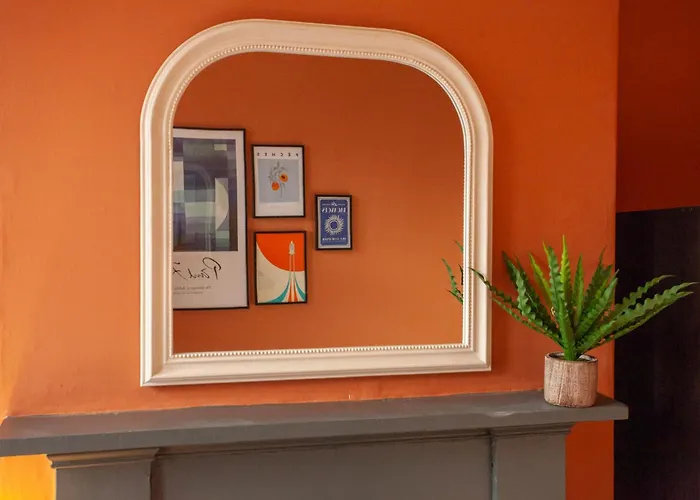 Newly Renovated Flat In Trendy Finnieston Διαμέρισμα *