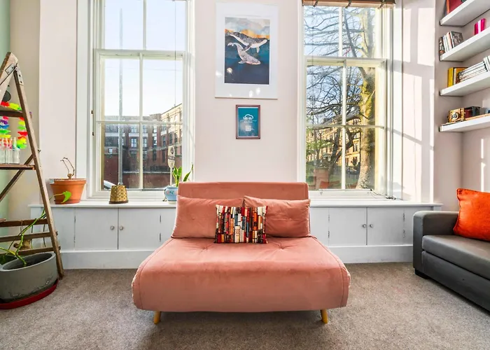 Unique Victorian In * Glasgow