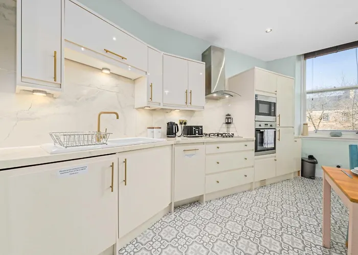 Unique Victorian In * Glasgow