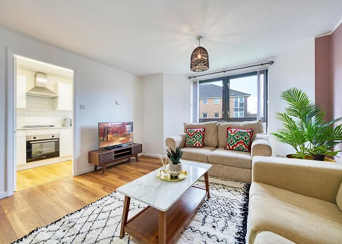 2br Flat With Free Parking In Location Apartamento