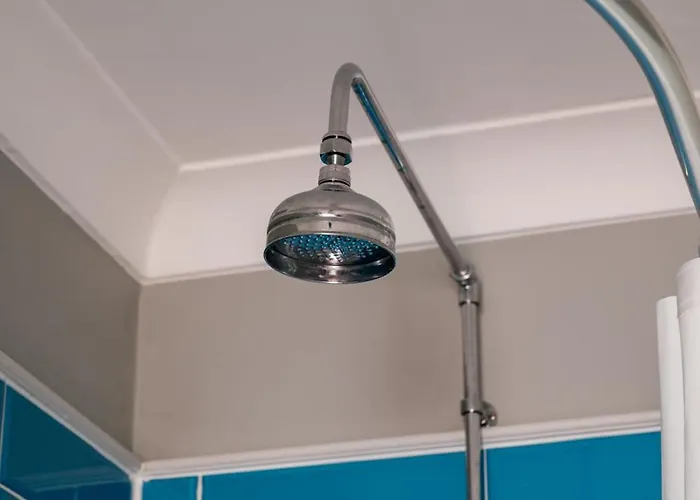 בית נופש 7 Crown Gardens גלאזגו