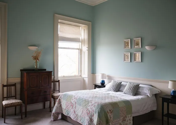 7 Crown Gardens גלאזגו