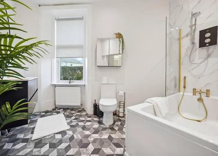 Casa de Férias Large Terraced With Parking *