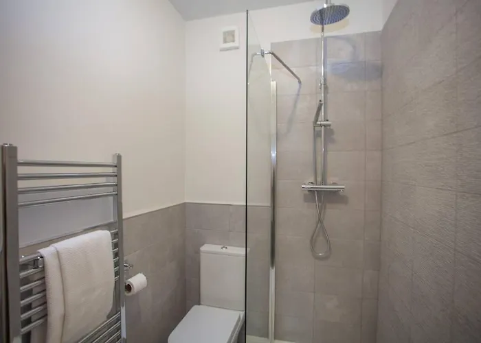 アパート Stylish 2-bed Near グラスゴー