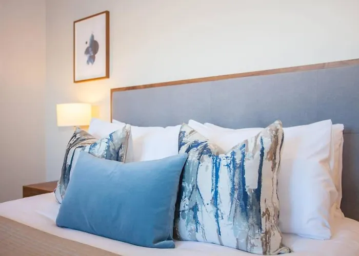 Stylish 2-bed Near * グラスゴー