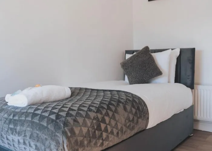 Appartement Stylish 3br By Hampden No 161 With Free Parking *